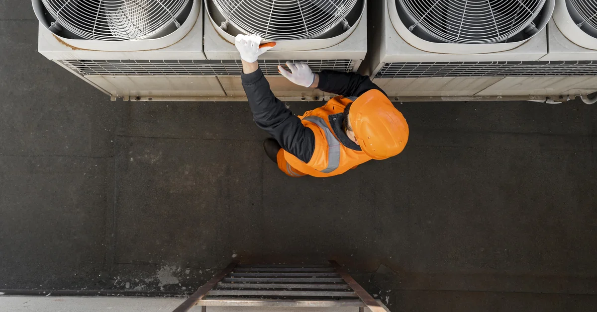 air duct cleaning experts services in Poinciana FL by Crown Air Duct Cleaning St. Cloud